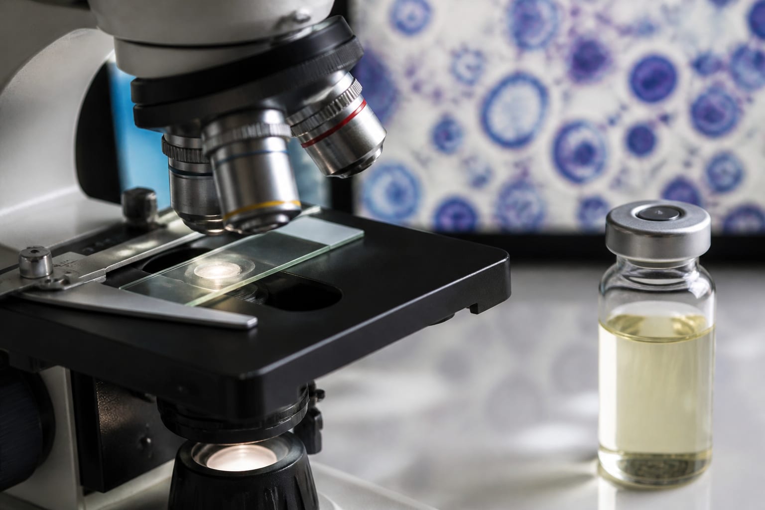 O nouă opțiune de tratament pentru cancerul de prostată avansat, disponibilă în România