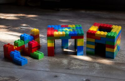 Stilul parental recomandat de psihiatrii pediatri pentru a crește un copil echilibrat
