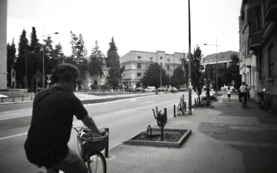 Mersul obișnuit pe bicicletă nu afectează fertilitatea. Când poate conta efortul extrem